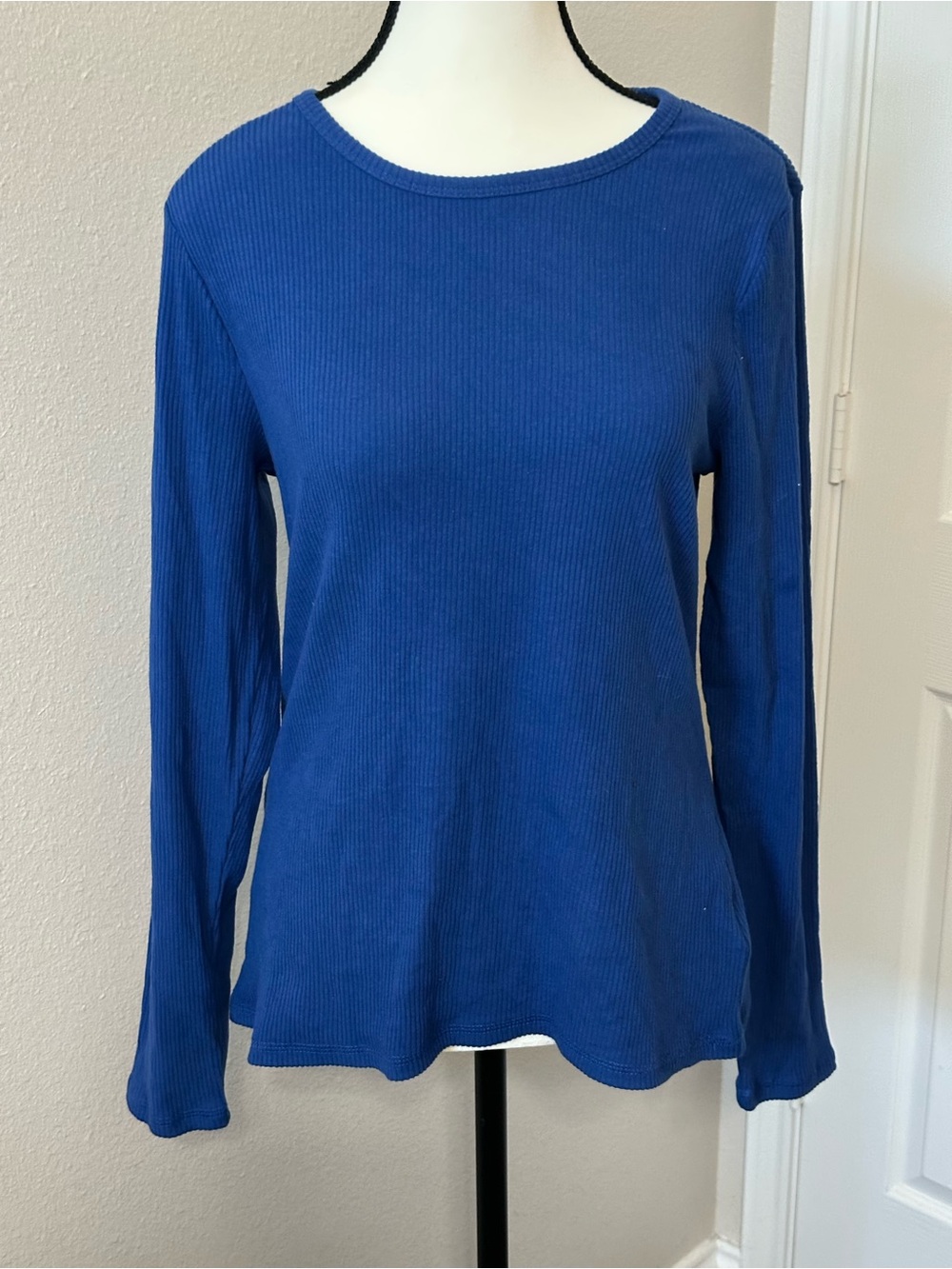 Old Navy Classic Women's Long-Sleeve Ribbed Tee - Royal Blue size Large NWT